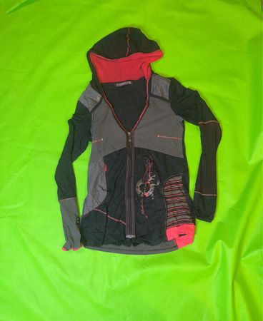 La Mode et Vous Hooded Jacket