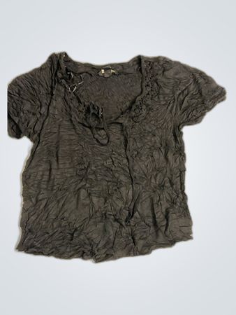 Black Crinkle Top