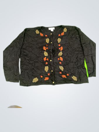 Croft & Barrow Black Knit Sweater with Leaf Pattern