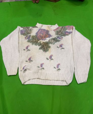be back Knit Sweater