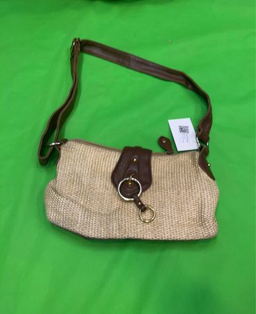 Den Arcon Woven Shoulder Bag