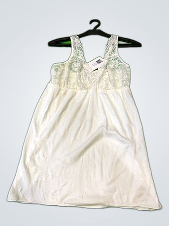 Nina Von C Lace Mini Dress