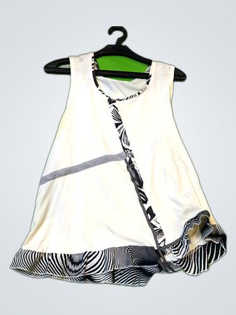 SYM Sleeveless Zebra Print Tank Top