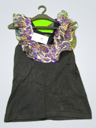 Yuki Ruffle Shoulder Blouse