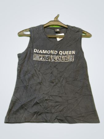 One Couture Diamond Queen Graphic Tank Top