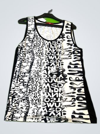 Leah. Graphic Tank Top