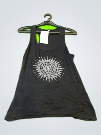 Unbranded Graphic Tank Top