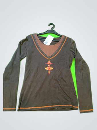 Céline Embroidered V-Neck Long Sleeve Blouse