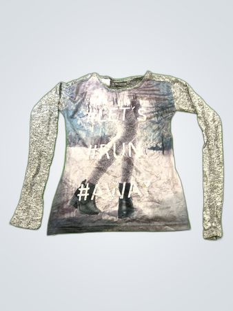 Rizzy Long Sleeve Graphic T-Shirt