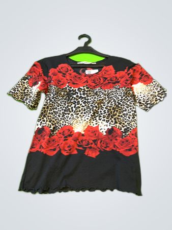 Cassani Blouse with Red Roses and Leopard Print