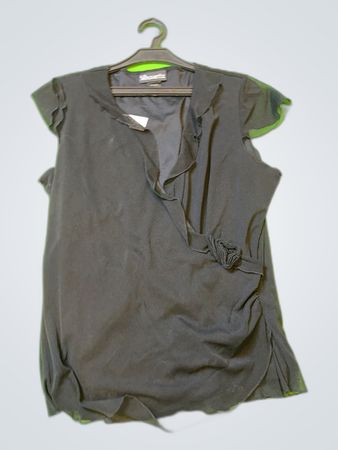 Silhouettete Black Ruffle Blouse