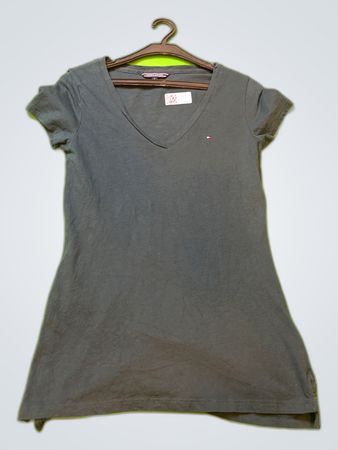 Tommy Hilfiger Gray T-Shirt