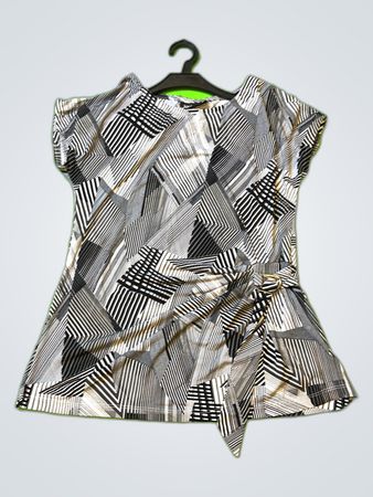 Janinina Geometric Printed Blouse