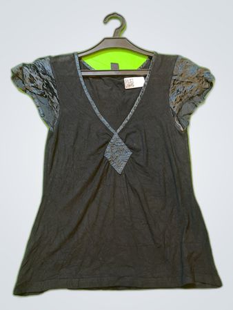 H&M Black Ruffle Blouse