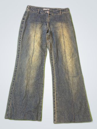 Wide-Leg Jeans