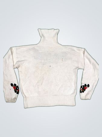 Unbranded White Turtleneck Sweater with Holly Embroidery