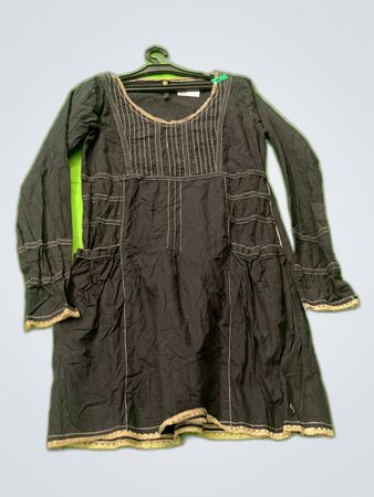Black Long Sleeve Peasant Blouse