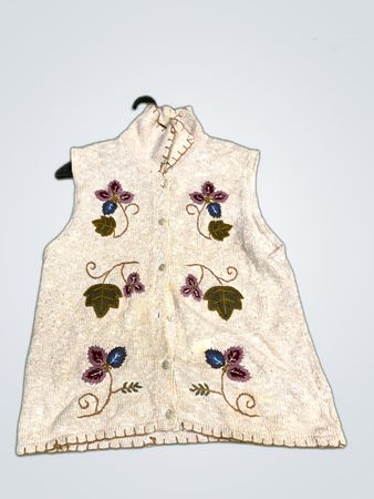Embroidered Knit Vest
