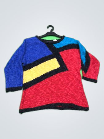 Temps en Temps Color-Block Knit Sweater