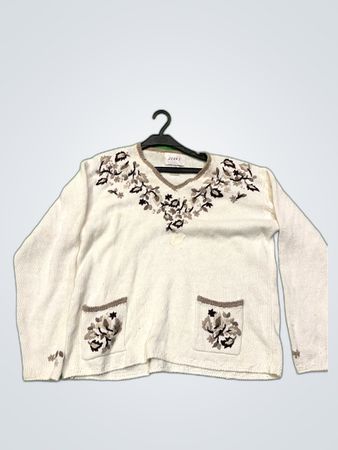 Jenny Floral Embroidered Sweater