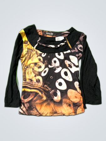 Capuccino Knithouse Graphic Top