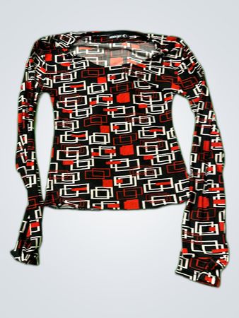 Long-Sleeve Geometric Pattern Top