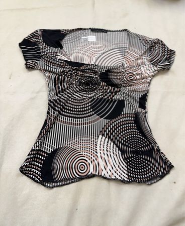 American City Wear Graphic Top