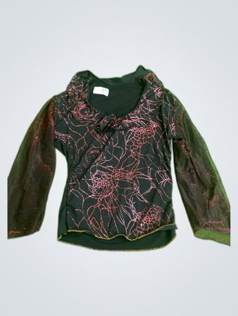 Blouse with Red Pattern