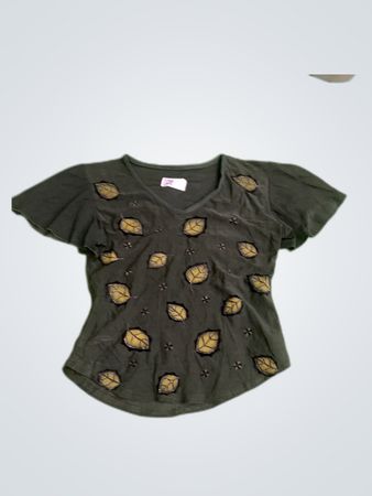 Black Leaf Pattern T-Shirt
