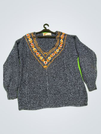 Country Clothing Company Embroidered V-Neck Knit Sweater