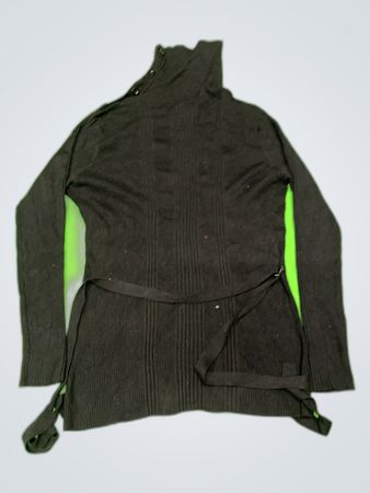 Ikela Black Turtleneck Knit Sweater