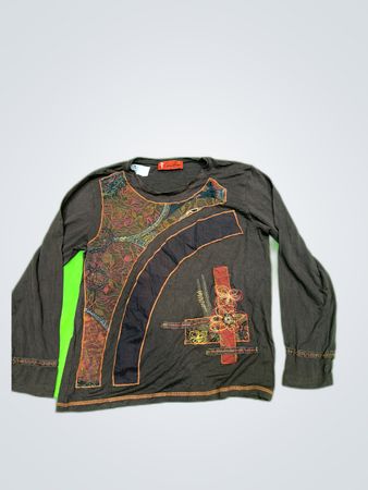 Griffon Long Sleeve Embroidered Shirt