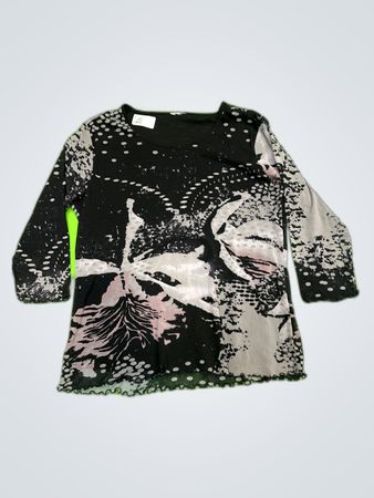 Long Sleeve Graphic Top