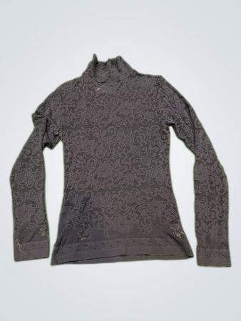 Gray Long-Sleeve Top