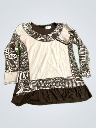 Vetements Paris Printed Long Sleeve Blouse