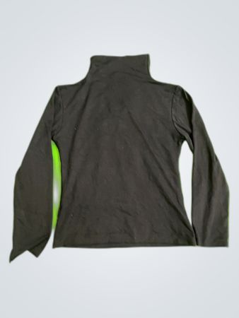 Black Long-Sleeve Turtle Neck Sweater