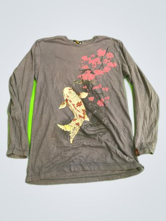 Robin Long Sleeve Graphic T-Shirt