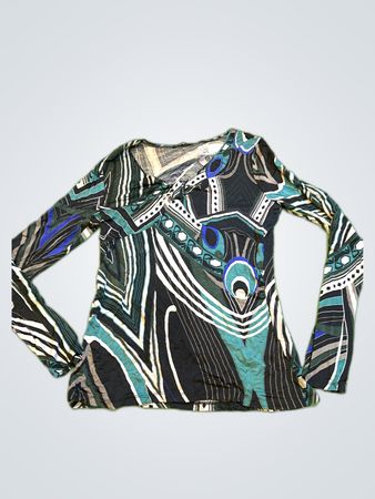 Long-Sleeved Geometric Patterned Top