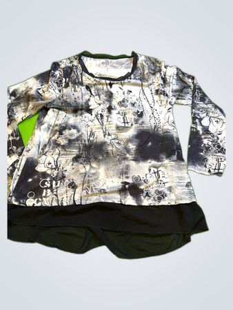 Blouse with Black Underlay