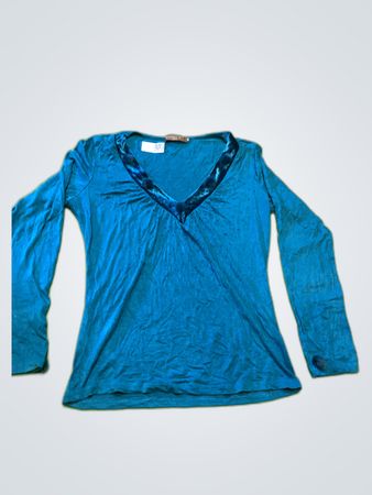 Viviane H. Paris Blue Long Sleeve Top