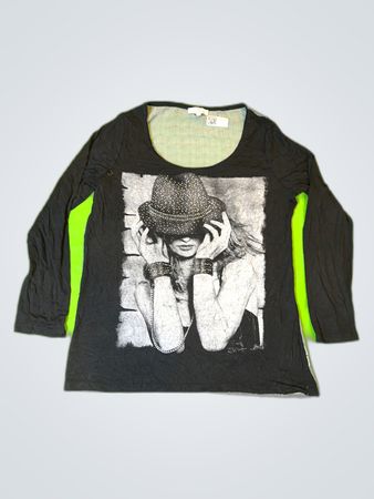 Jacqueline Riu Graphic Long Sleeve Top