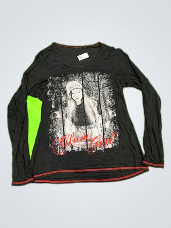 Black Long Sleeve Graphic T-Shirt