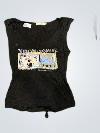 Louise FD Graphic Tank Top