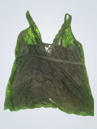 Chachá Black Lace Camisole Top