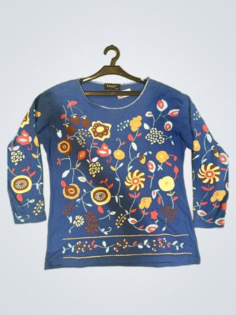 Vango Paris Floral Embroidered Sweater
