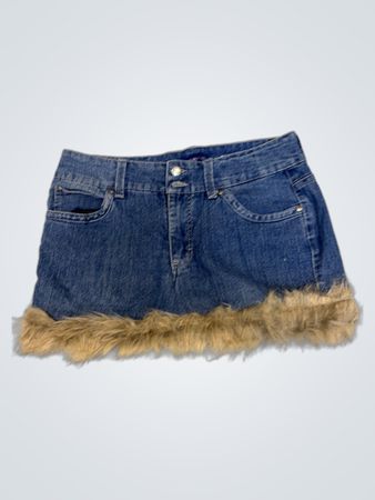 Upcycled Bandolino Denimrock mit Pelzbesatz