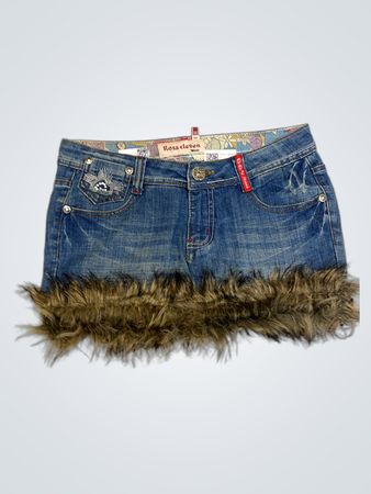 Upcycled Rosa Eleven Denim Minirock mit Pelzbesatz