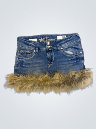 Aufgearbeiteter Wallflower Denim Minirock mit fellbesatz