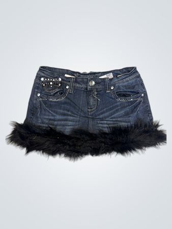 Upcycled Damen Denim Minirock mit Fellbesatz