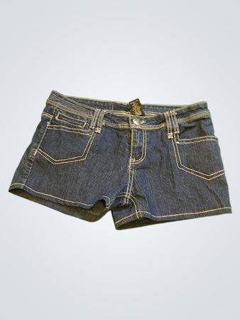 Upcycled Blaue Denim-Shorts